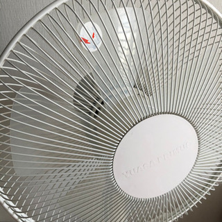 YUASA 扇風機　タイマー　小型 リモコン付きの画像