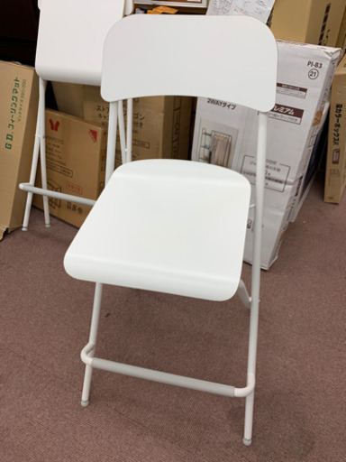 新生活応援IKEA スタイリッシュな折りたたみハイデッキチェア