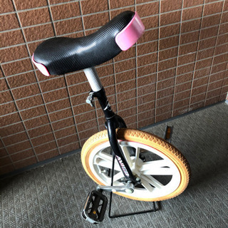 一輪車　スタンド付　ピンク　１６インチ