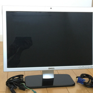 【取引中】DELL SP2008WFP 20インチワイドTFT液晶モニタ ウェブカメラ内蔵 シルバーの画像