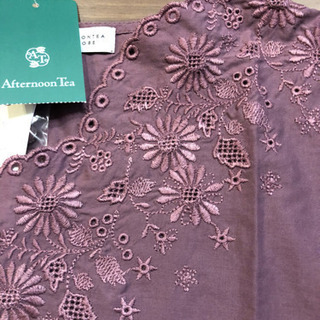 カットワークブラウス