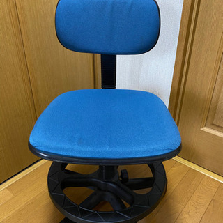 学習机用の椅子さしあげますの画像