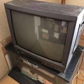 21型ブラウン管テレビの画像