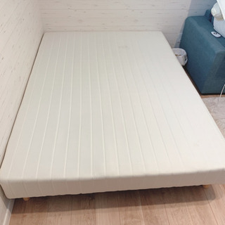 足つきマットレスダブルサイズ　トゥルースリーパー付き