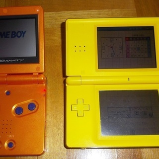 任天堂DSlite（ピカチュウ）　GBアドバンス（ナルト）　　激レアセットの画像
