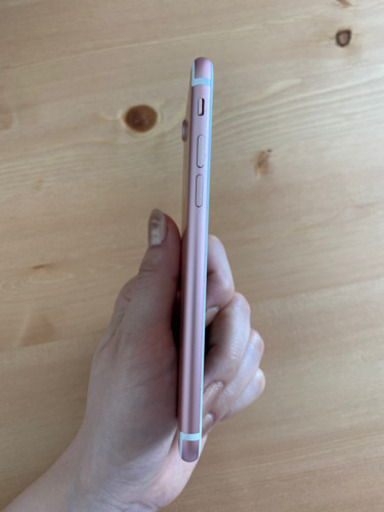【最終値下げ】海外製　iPhone 7 Rose Gold 32 GB SIMフリー