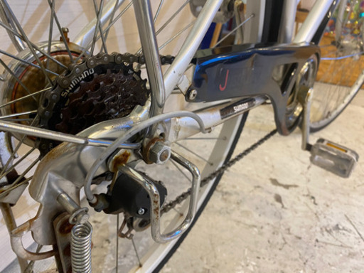 LEDオートライト　6段変速　27インチ  自転車