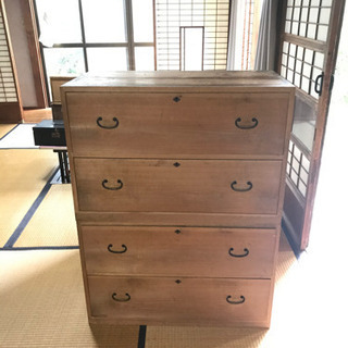 二段重ね　タンス