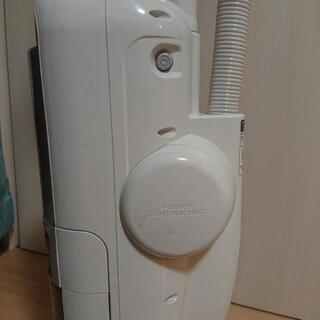 遠心分離サイクロン式 スティック型掃除機 シャープ製 EC-ST12の画像