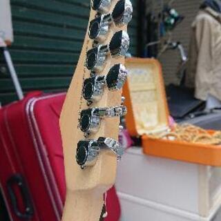 Mavis ギターの画像