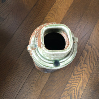 値下げ　
信楽焼　壺　の画像