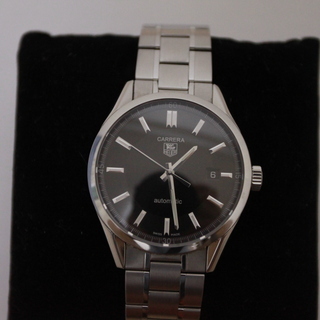 【5/28終了】【TAGHEUER】カレラ キャリバー5 黒文字盤 国内正規品