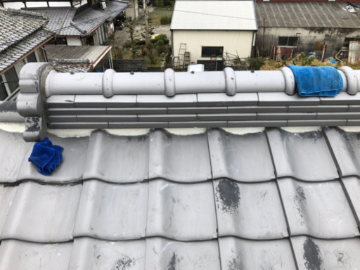 屋根漆喰塗り替え¥2000/m〜