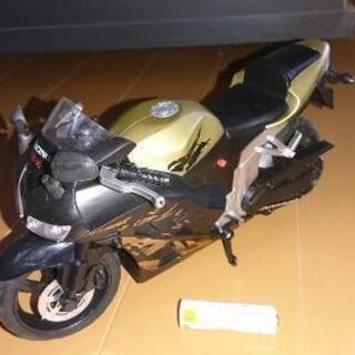 ラジコン バイクの画像