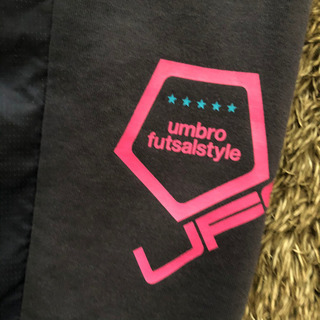 【umbro 】 スウェット上下セットの画像