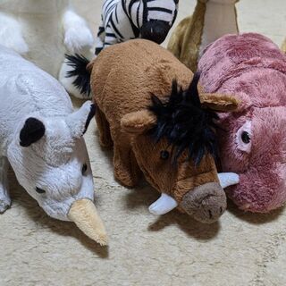 【0円】動物達のぬいぐるみ（美品）の画像