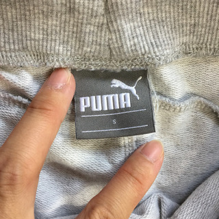 PUMA ショートパンツの画像