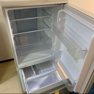 【引き取り者決定しました】2ドア 冷凍冷蔵庫 シャープの画像