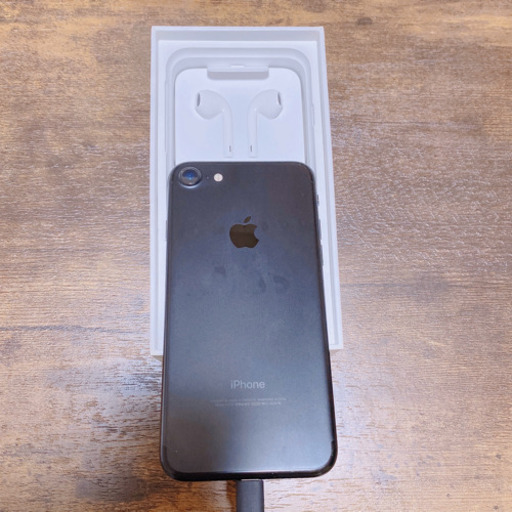 iPhone7 BLACK ブラック 【値下げしました】