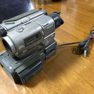 【ジャンク品】SONY Hi8 ビデオカメラの画像