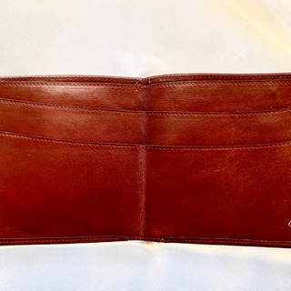 カルティエ 二つ折り財布　ボルドー　中古品　送料無料 Cartierの画像