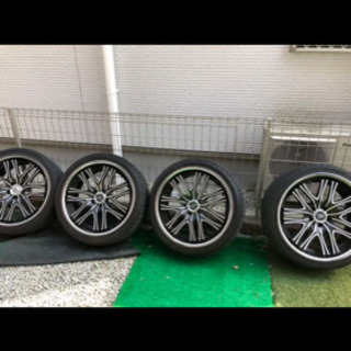 美品使用僅か国産タイヤ付き245 35 20 美品！ 国産タイヤ付 245 35 20 8.5j