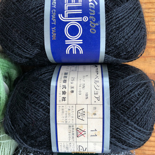 毛糸まとめ売り8玉の画像