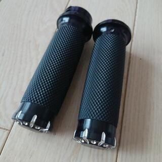 ハーレー等アルミビレットバイクグリップ