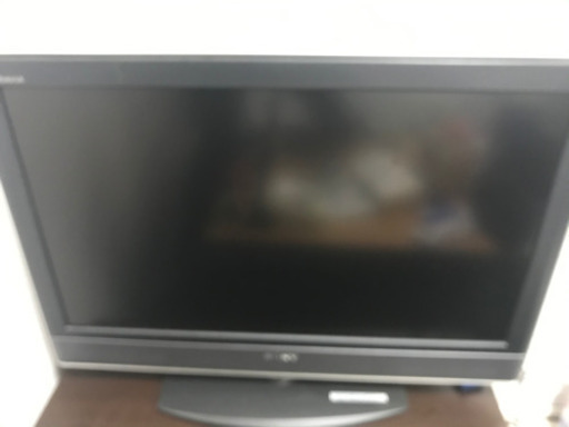 テレビ　32型