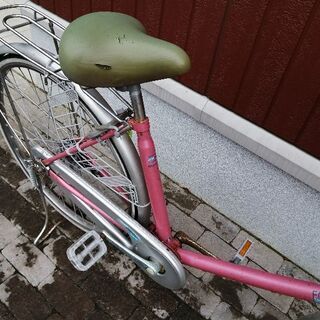 ママチャリ　自転車　大人用　ピンク　の画像
