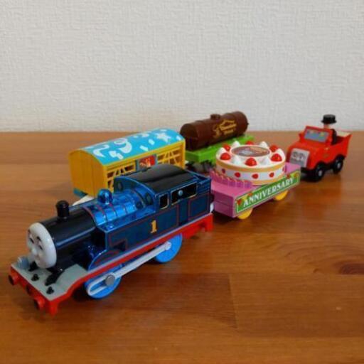 廃盤 プラレール きかんしゃトーマス 25周年 青いピカピカトーマスのパーティーセット