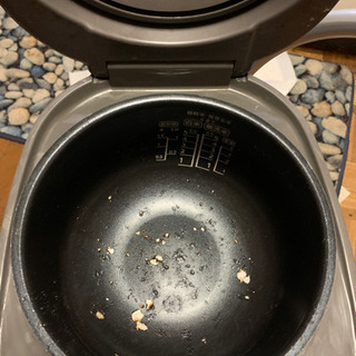 あげます　中古　SHARP 炊飯器　五合炊きの画像