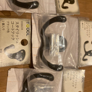 フック（金具）の画像