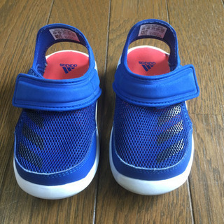 adidasサンダル13cm