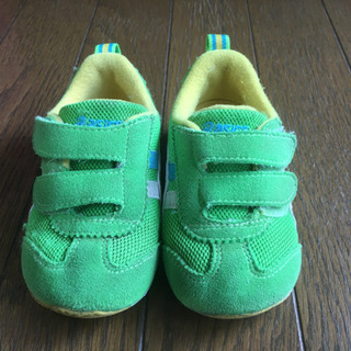 asicsシューズ13.5cm