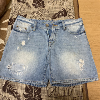 デニムショートパンツ　サイズL バックナンバー