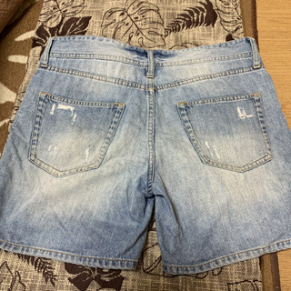 デニムショートパンツ　サイズL バックナンバーの画像