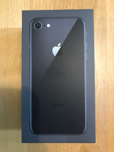 【取引中】iPhone8 64GB 新品未使用品 SIMロック解除済