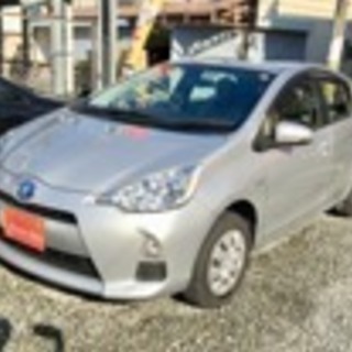 月々1万円～　☆自社ローンＯＫ☆ トヨタアクア☆