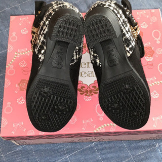 女の子　ブーツ　16cm
の画像