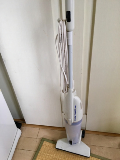 【値下げしました！】コンパクト掃除機
