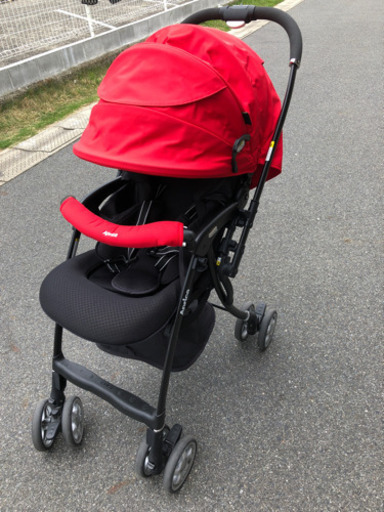 値下げ☆アップリカ　ベビーカー　使用頻度少なめ☆
