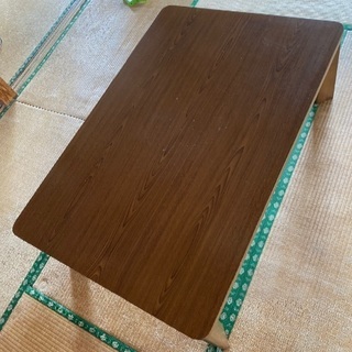 パネルタイプのコタツ