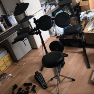 電子ドラム