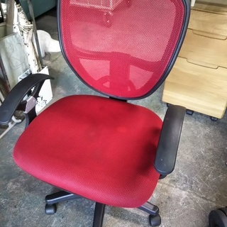 ［赤オフィスチェア］⁑リサイクルショップヘルプ