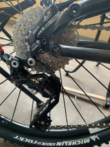 GT Carbon Pro サイズ　M