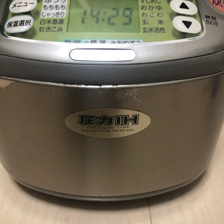 【ユーズド】炊飯器　象印製