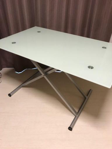 ニトリ 昇降式 ガラステーブル
