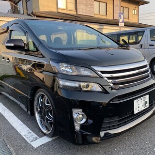 ☆H24年式　ヴェルファイア　人気の黒！！ゴールデンアイズ！車高調☆の画像