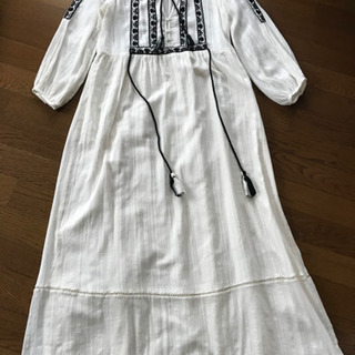 Z A R Aのエス二なワンピ👗